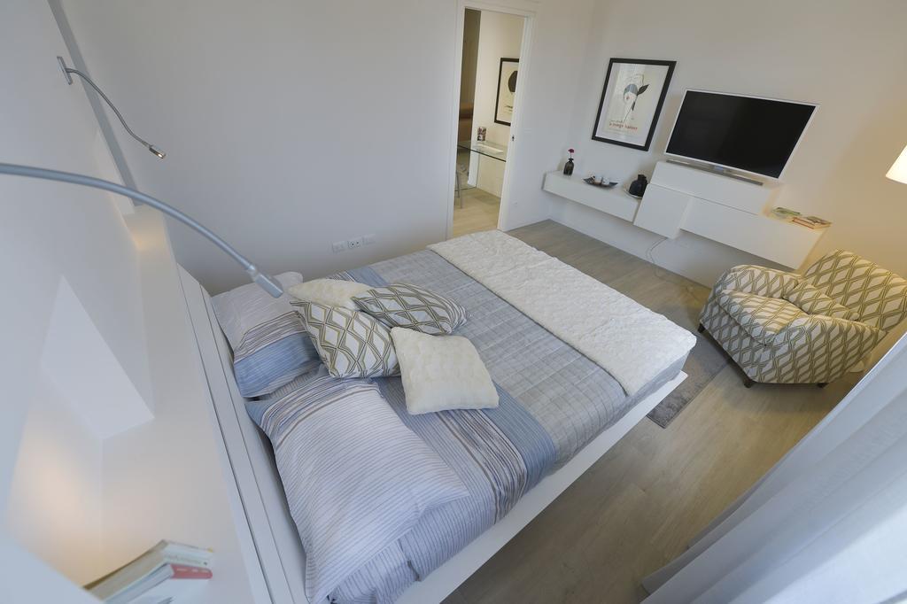 Ur-Nest Vestri - Golden Suite Bologna Luaran gambar